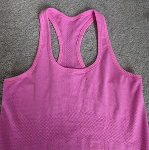 Lululemon swiftly racer back tank size 6